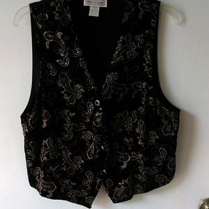 Make Offer! Embroidered Vest Medium
